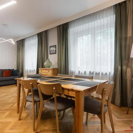 Nearto Old Town Daszynskiego Street *